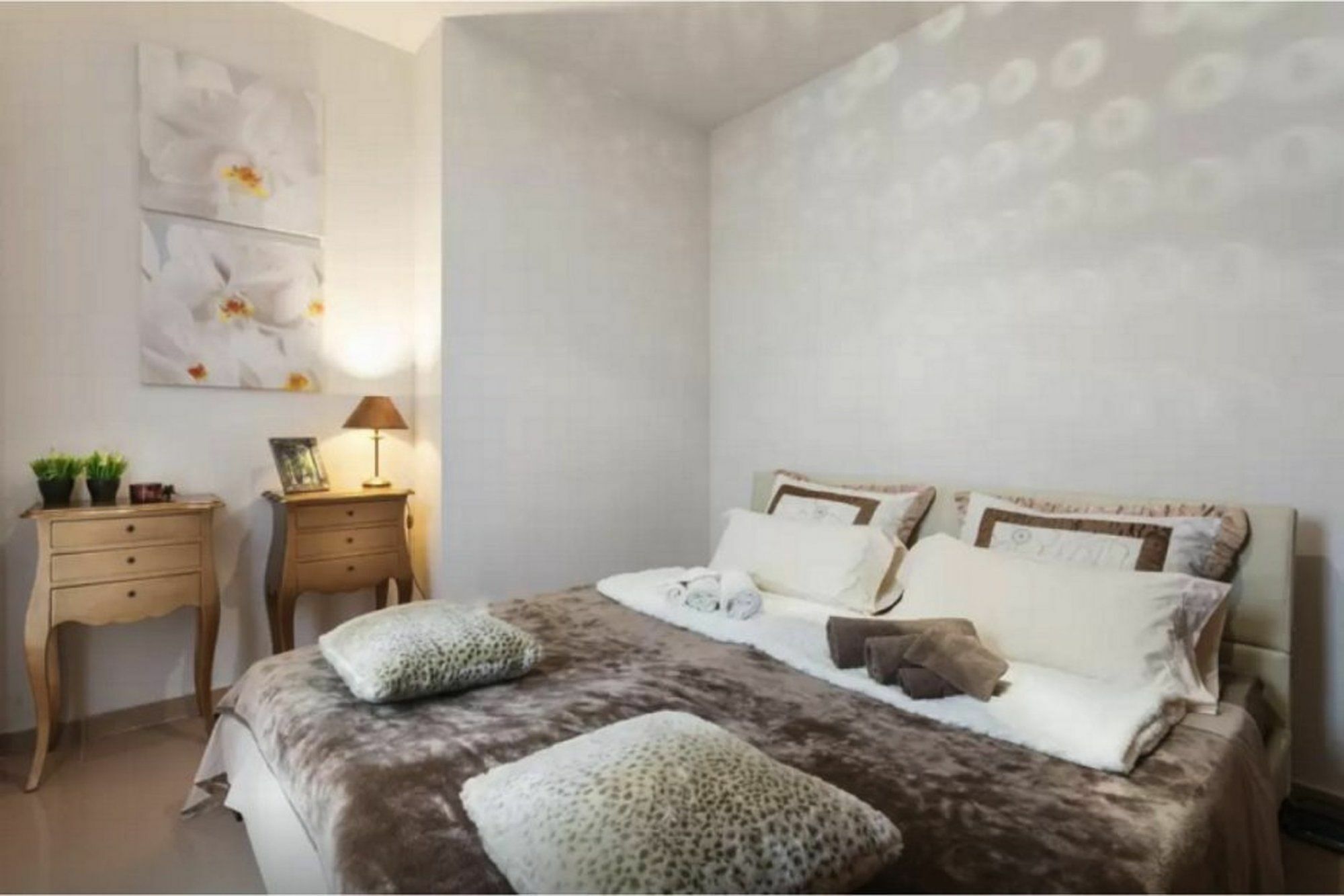 Pure Buddha Apartment סיטגס מראה חיצוני תמונה